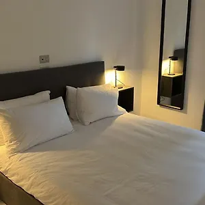 Apartahotel Albeli Residences, Nápoles