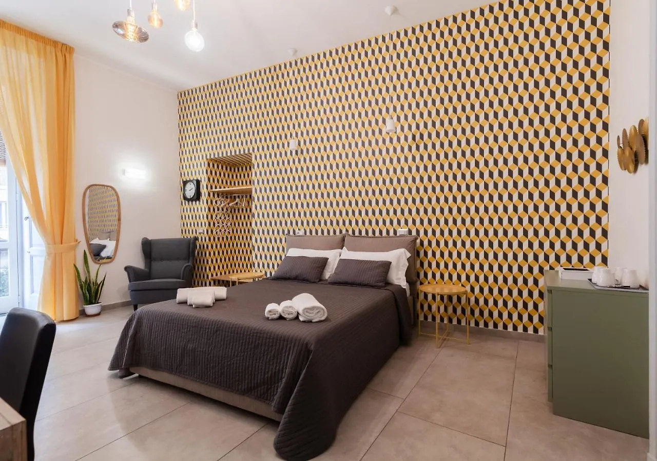 Pensión Hotel Monteoliveto 33 Nápoles Italia